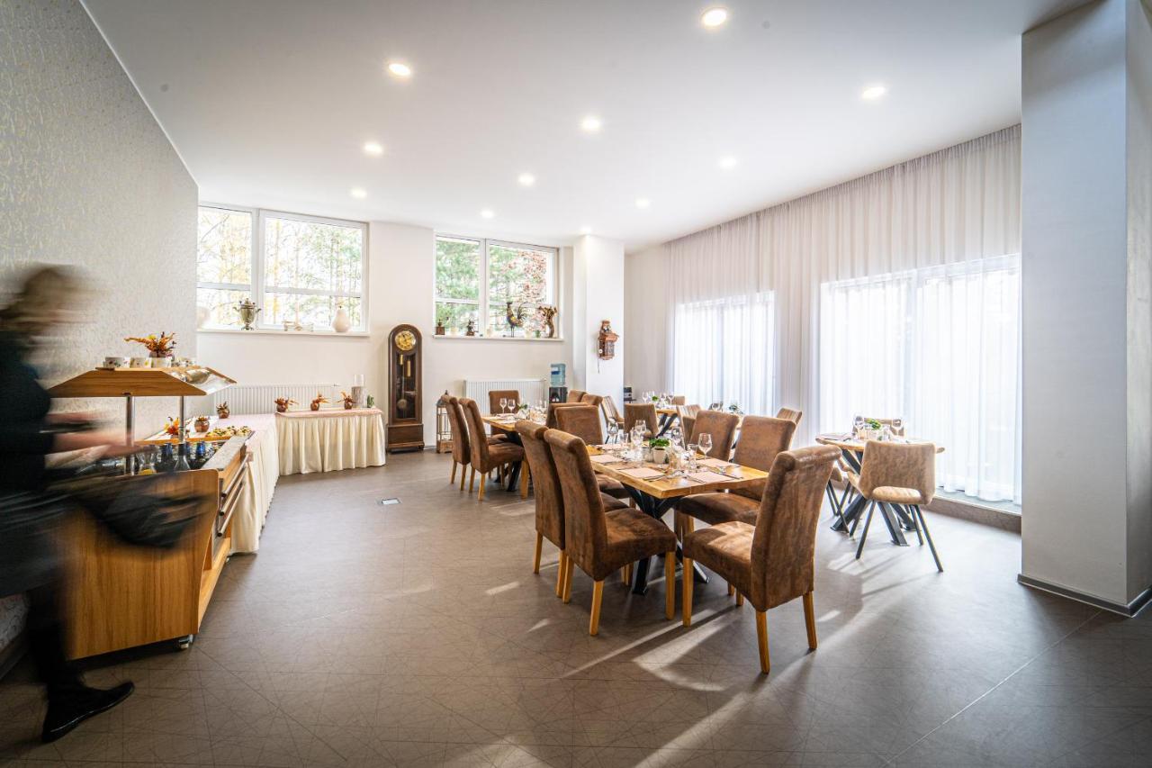 Hotel Fontana Брно Екстер'єр фото