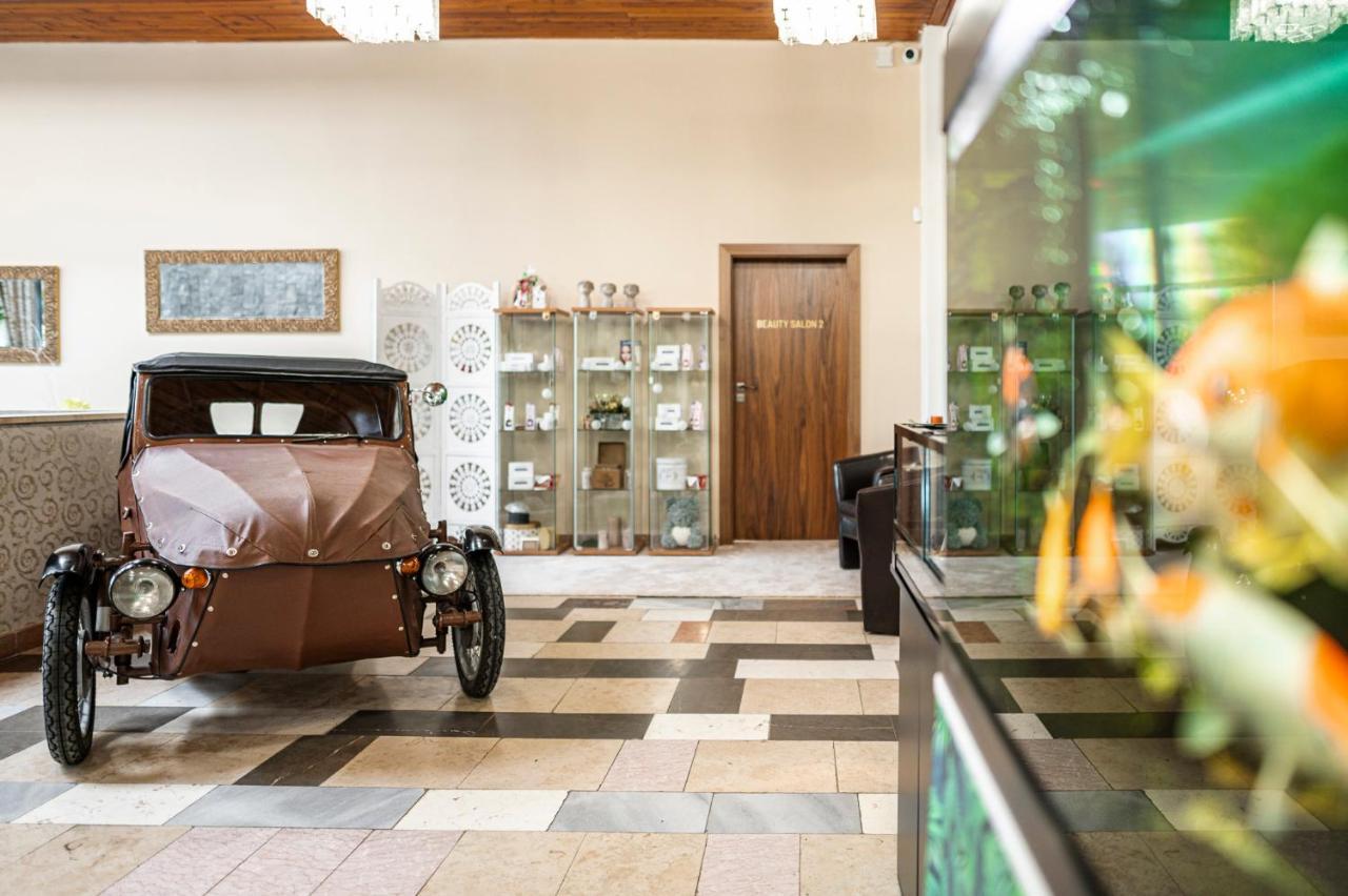 Hotel Fontana Брно Екстер'єр фото