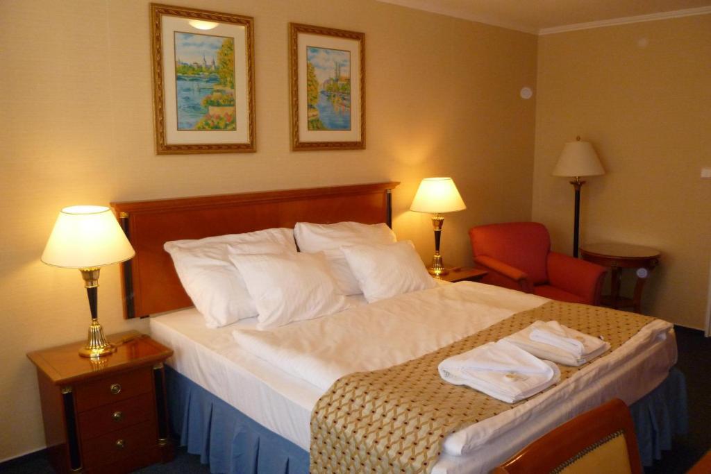 Hotel Fontana Брно Номер фото